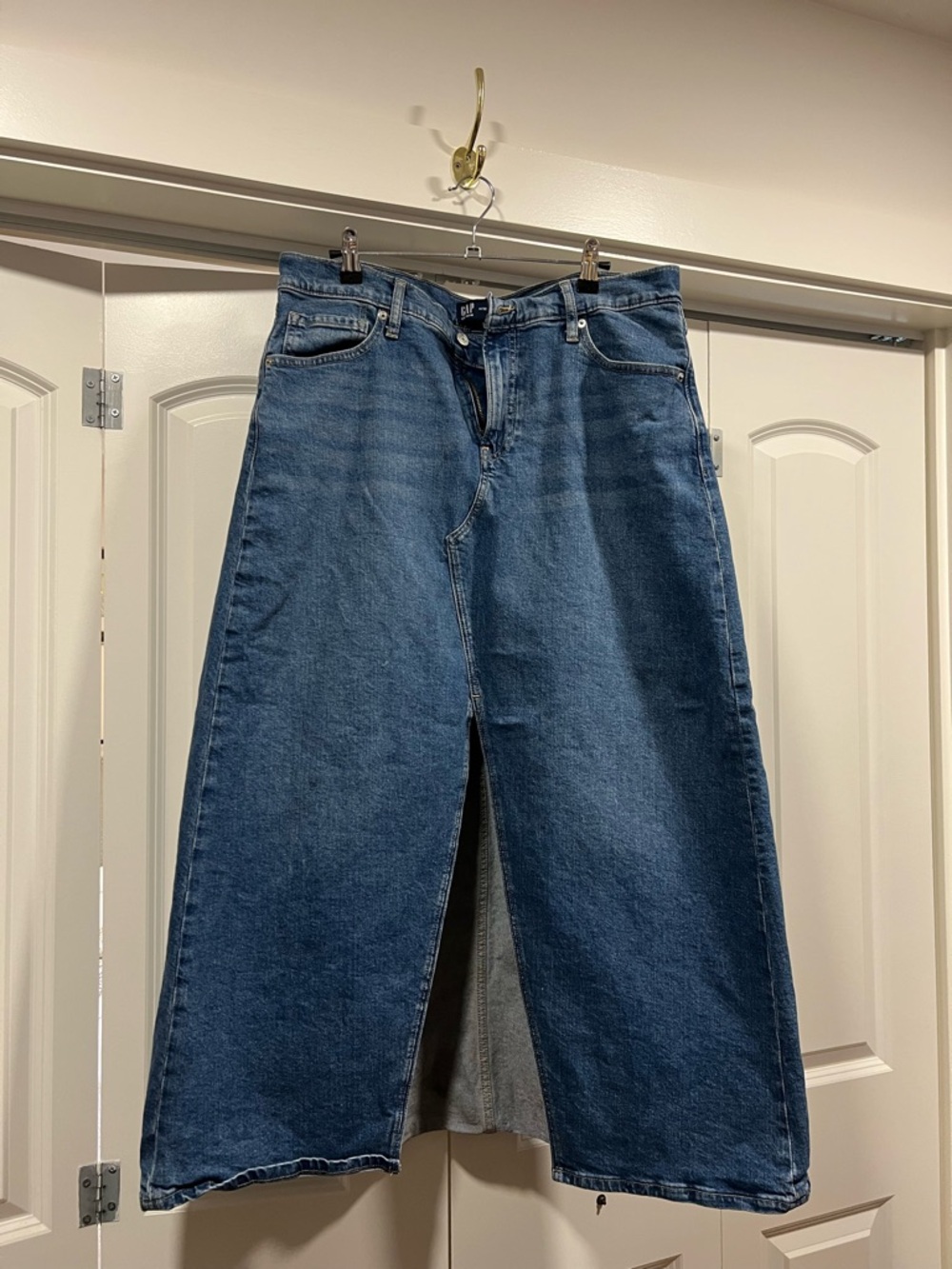 GAP Denim Maxi Skirt - Medium Wash - Split Hem - Size 14/32 - NWOT